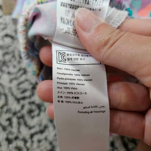 Joules Baby Ruffle Romper in Bue and Purple Print Aize 12-18 Months - Picture 5 of 5